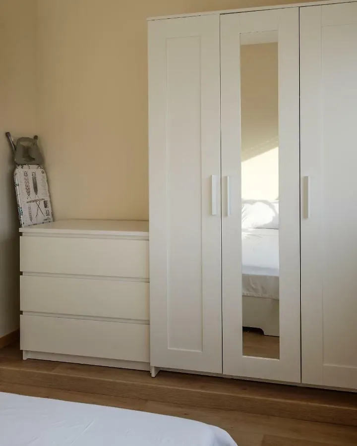Daire Spacious 2Bdr @ Mackenzie Larnaca