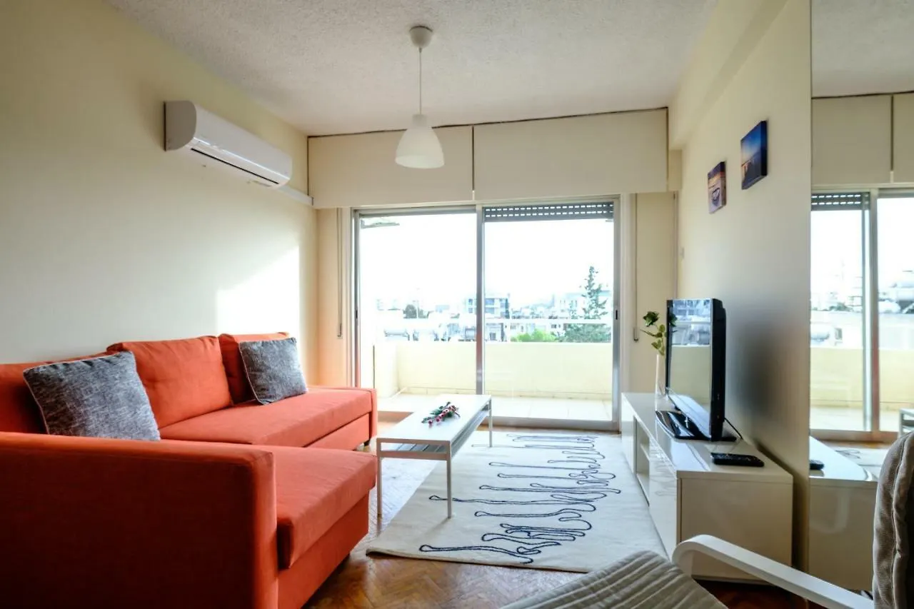 Spacious 2Bdr @ Mackenzie Larnaca Daire